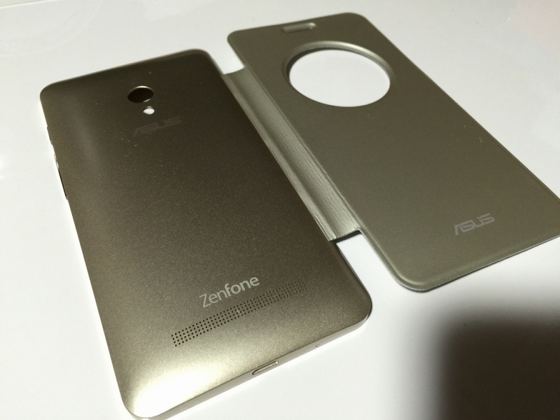 Zenfone5用フリップカバー 外側