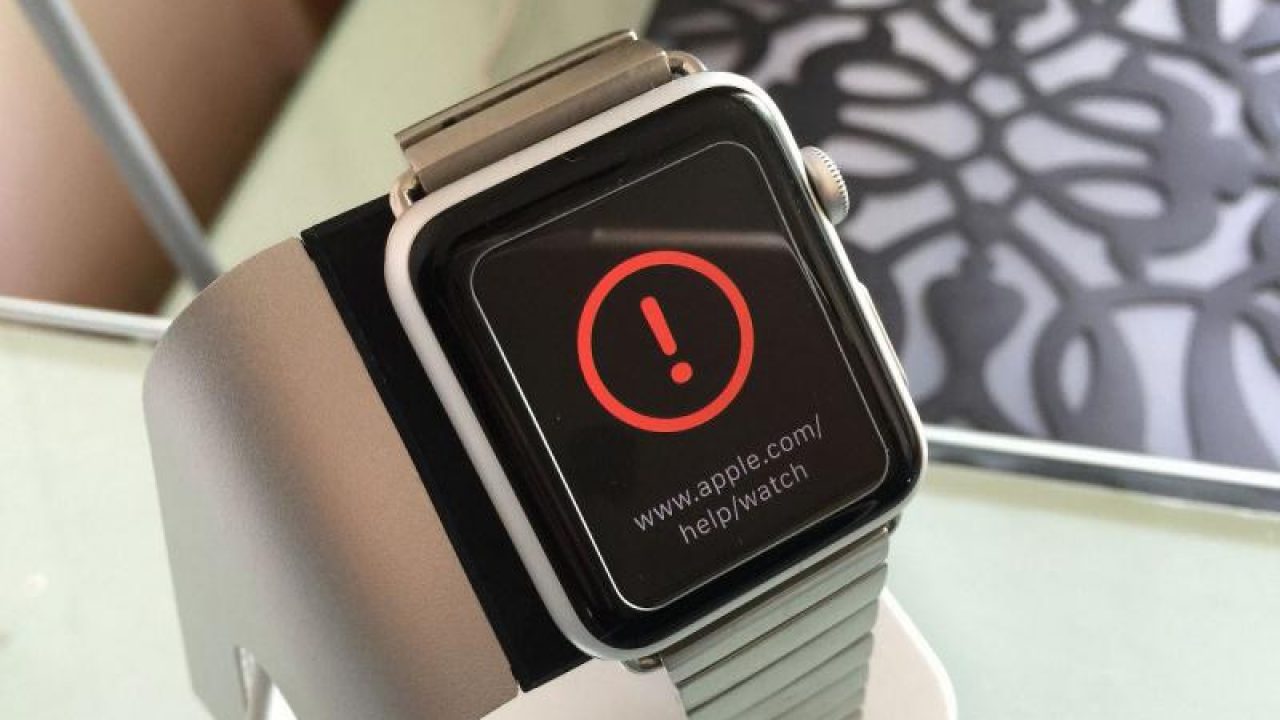 Apple Watchに赤いびっくりマークが表示された 故障したので修理依頼をおこなってみた
